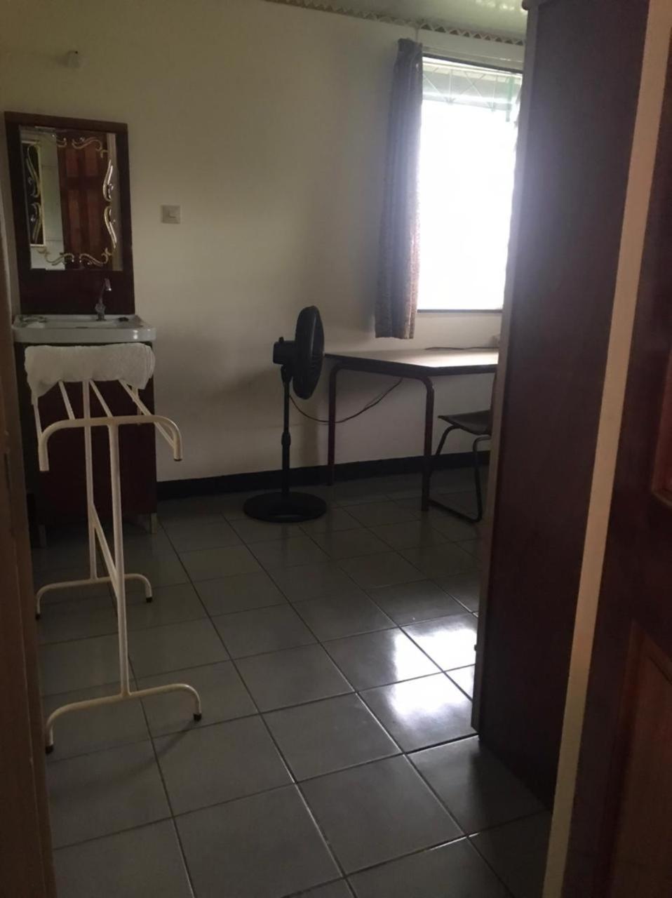 Unu Pikin Guesthouse 파라마리보 객실 사진
